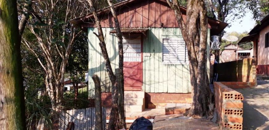 Casa de madeira no Bairro São José