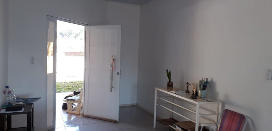 Casa de alvenaria no Bairro das Chácaras