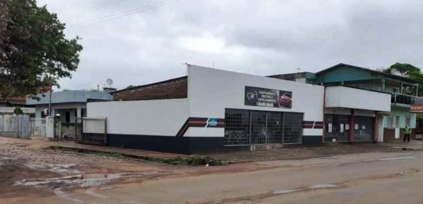 Prédio Comercial no Bairro Burtet