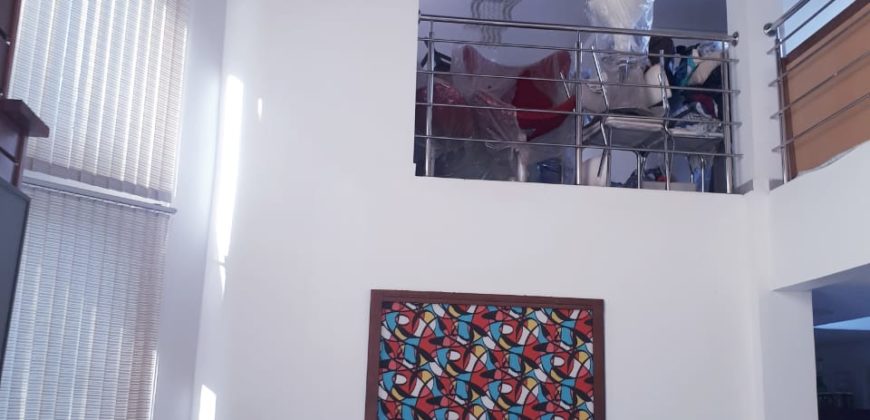 LINDÍSSIMA casa no Bairro São Geraldo