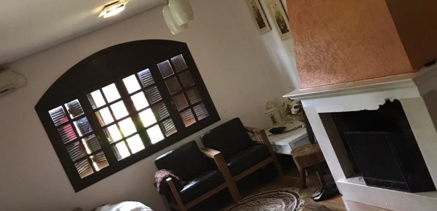 Casa espaçosa em alvenaria no Bairro São José