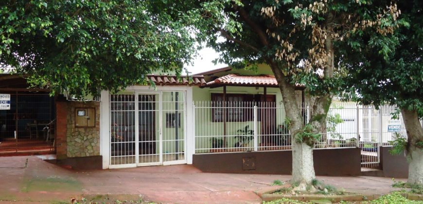 Casa mista no Bairro Osvaldo Aranha