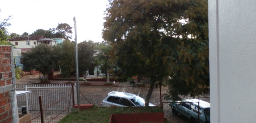 Casa de alvenaria no Bairro Tiarajú