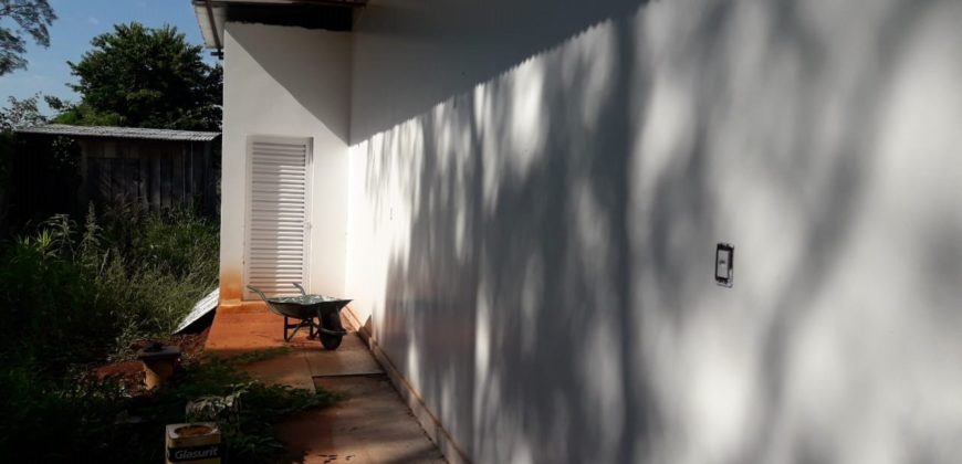 Casa de alvenaria no Bairro Universitário
