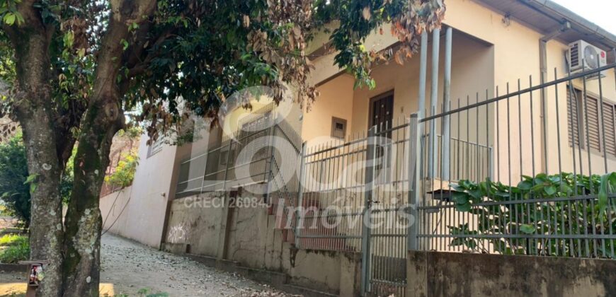 Casa em Alvenaria no Centro