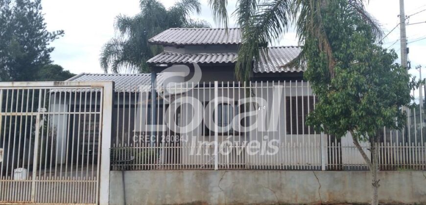 Casa em Alvenaria com 02 Kitnet no Bairro Pindorama