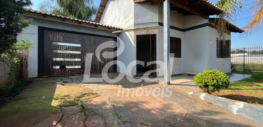 Casa em Alvenaria com 02 Kitnet no Bairro Pindorama
