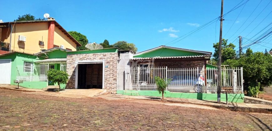 Terreno com duas Casas Bairro Penha