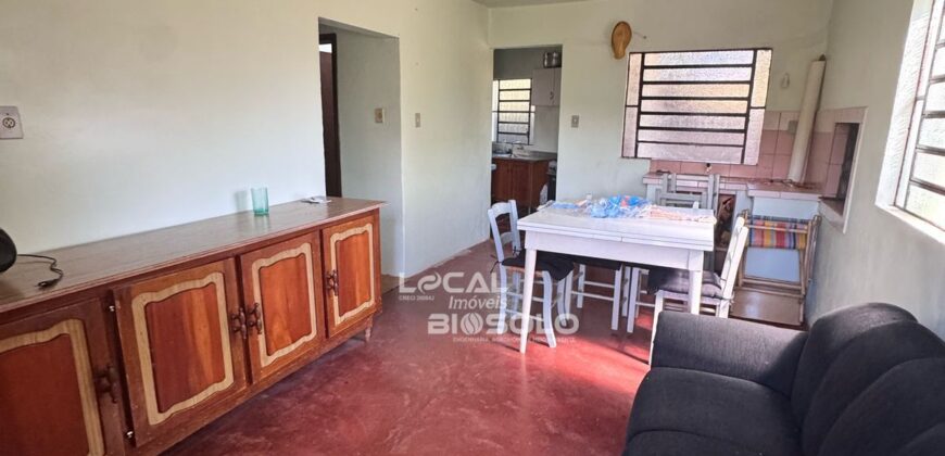 Casa com terreno no Parque Havaí