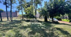 Casa com terreno no Parque Havaí