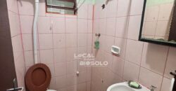 Casa com terreno no Parque Havaí