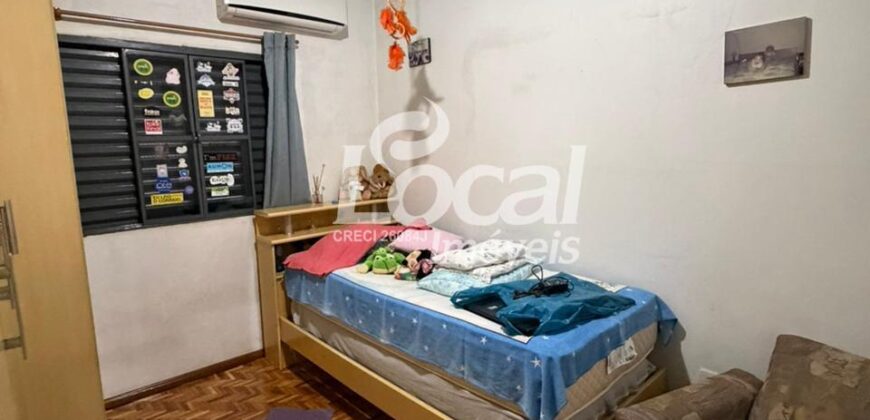 Casa em alvenaria à venda no centro