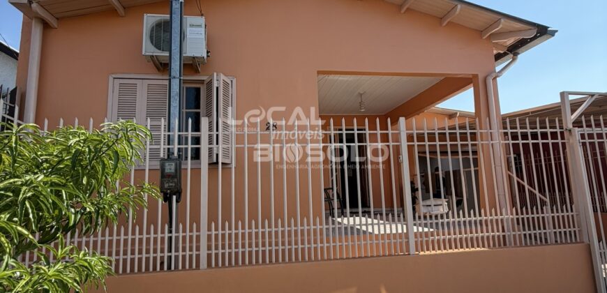 🏡✨ Casa à venda no Bairro Modelo — Espaço, conforto e localização estratégica