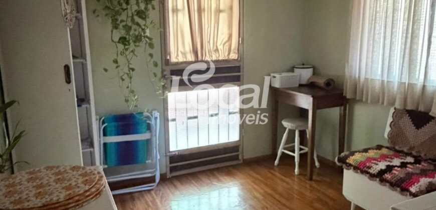 🔥 EXCELENTE OPORTUNIDADE NO BAIRRO BOA VISTA – AMPLO IMÓVEL COM CASA + APARTAMENTO! 🏡